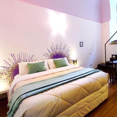 Stanza Con Bagno Privato Orvieto Centro Storico, Aria Condizionata NETFLIX Vicino al Pozzo della Cava Carvajal Rooms Esterno foto