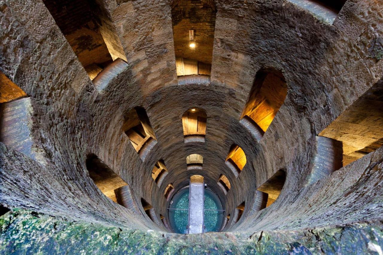 Stanza Con Bagno Privato Orvieto Centro Storico, Aria Condizionata NETFLIX Vicino al Pozzo della Cava Carvajal Rooms Esterno foto