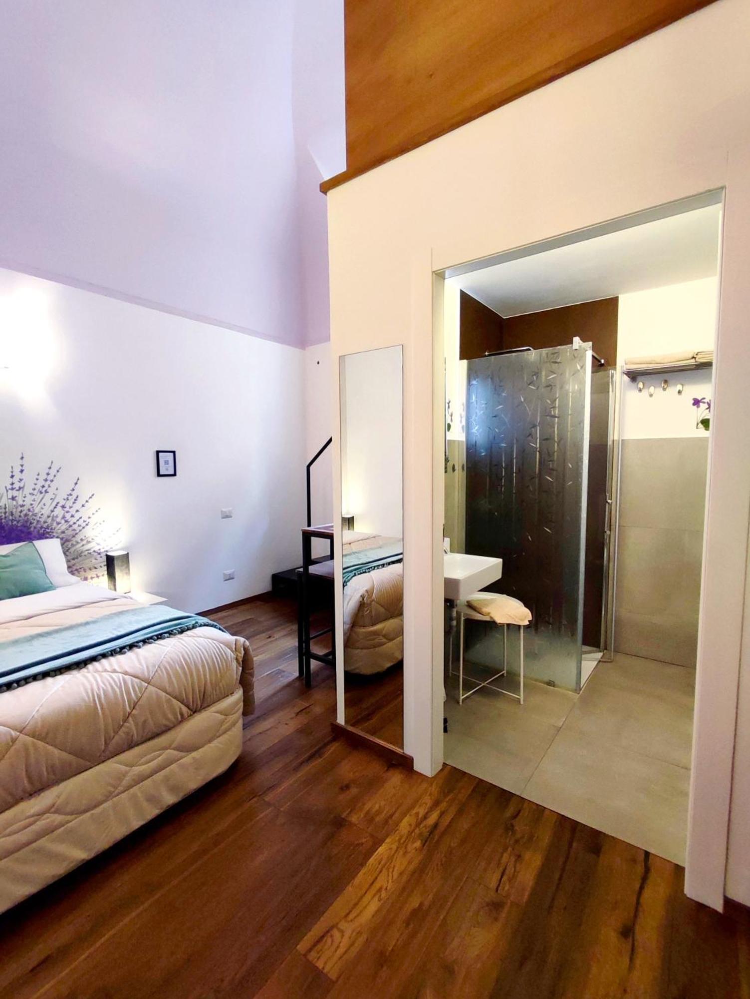 Stanza Con Bagno Privato Orvieto Centro Storico, Aria Condizionata NETFLIX Vicino al Pozzo della Cava Carvajal Rooms Esterno foto